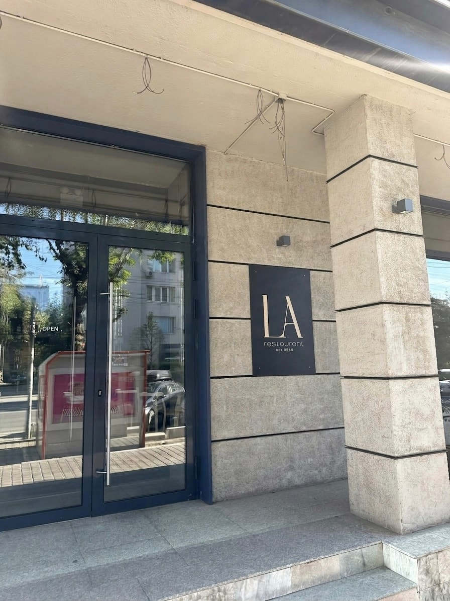 LA Restaurant