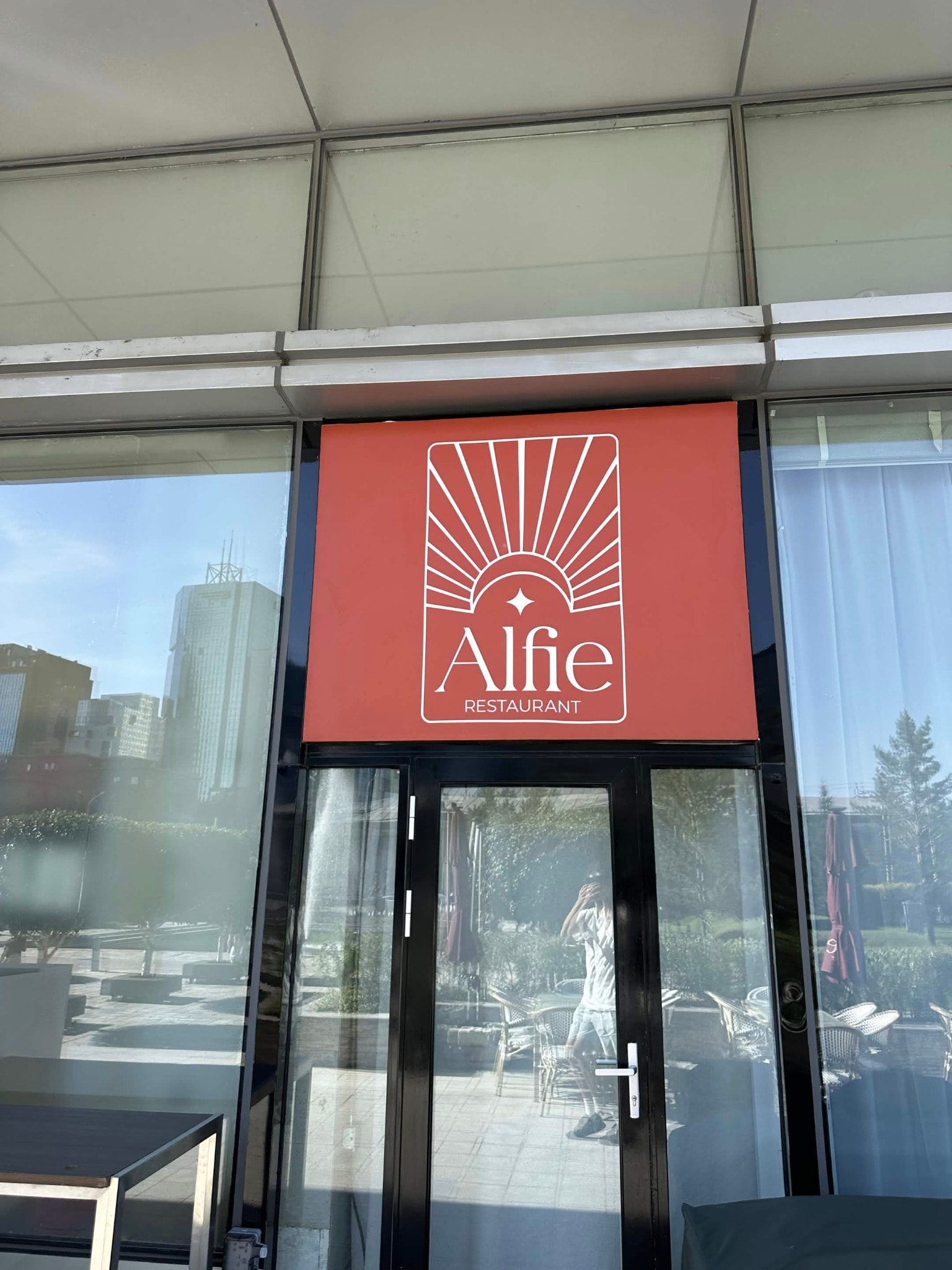 Alfie Restaurant